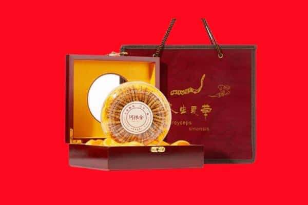 收购资讯:安吉县回收冬虫夏草是按克吗
